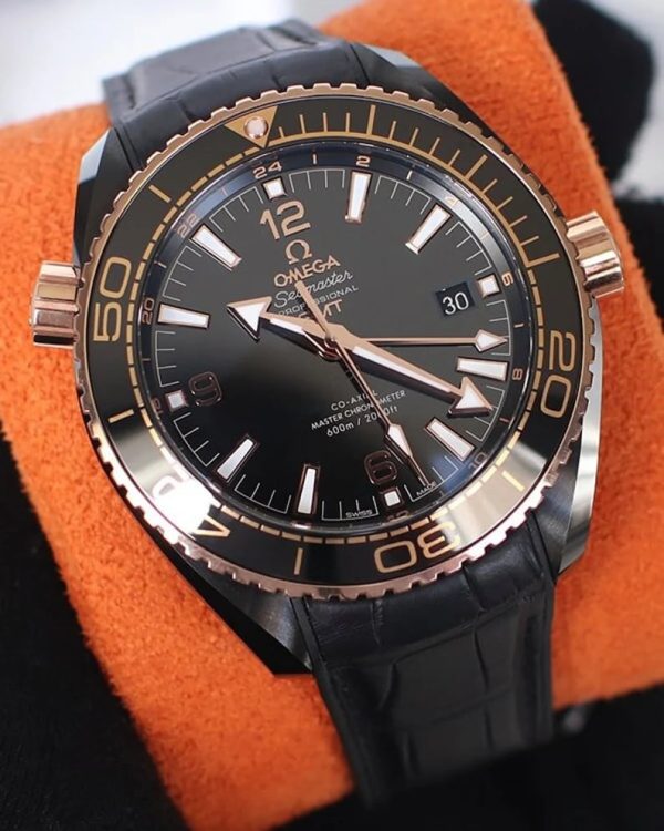 Omega Seamaster Planet Ocean Black Dial 215.63.46.22.01.001