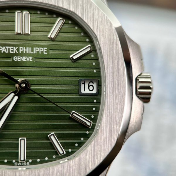 Patek Philippe Nautilus Green Dial 40mm Men’s Watch 5711