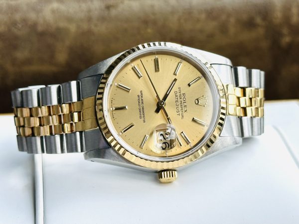 Rolex Oyster Perpetual Datejust 16233 Stainless Steel Gold Plated Men’s Watch