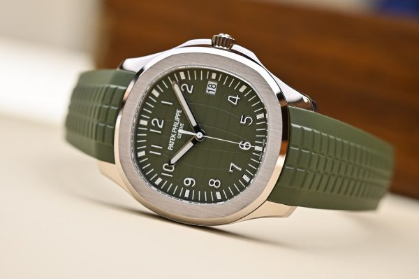 Patek Philippe Aquanaut Jumbo 5168G with Green Dial