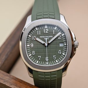 Patek Philippe Aquanaut Jumbo 5168G with Green Dial